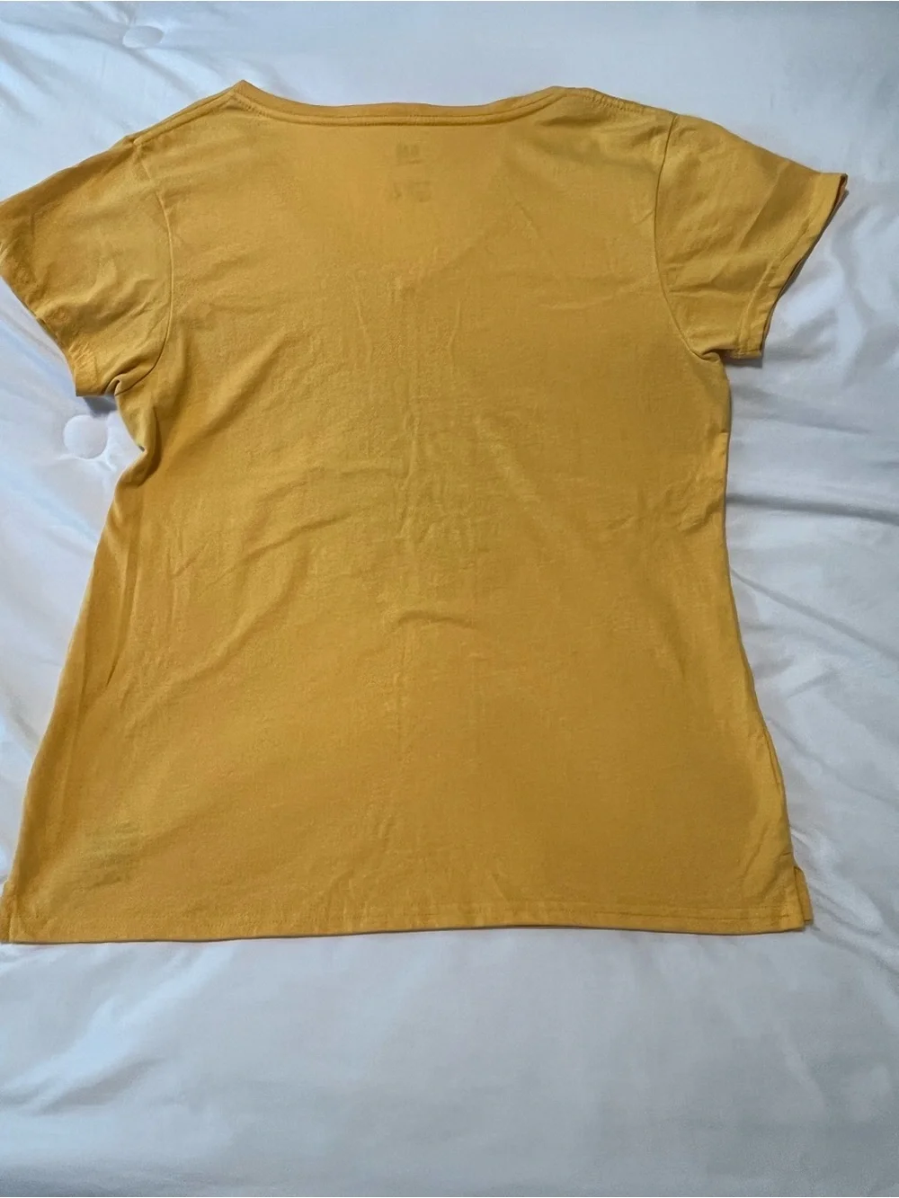 District Mustard Yellow V-Neck Sunflower Tee Size Large - Picture 2 of 3